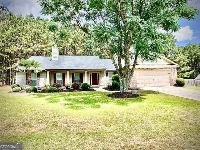 3 bedroom, 3 bathroom, 2,096 sq ft single family residence sold at 1445 Palmer Drive, Monroe, GA 30656