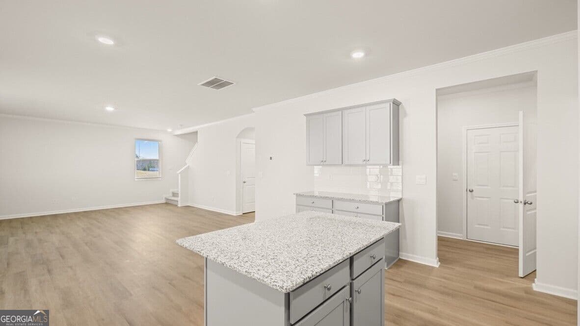 5 bedroom, 4.5 bathroom, 3,423 sq ft single family residence for sale at 312 Duckweed Drive, Villa Rica, GA 30180 — photo 6