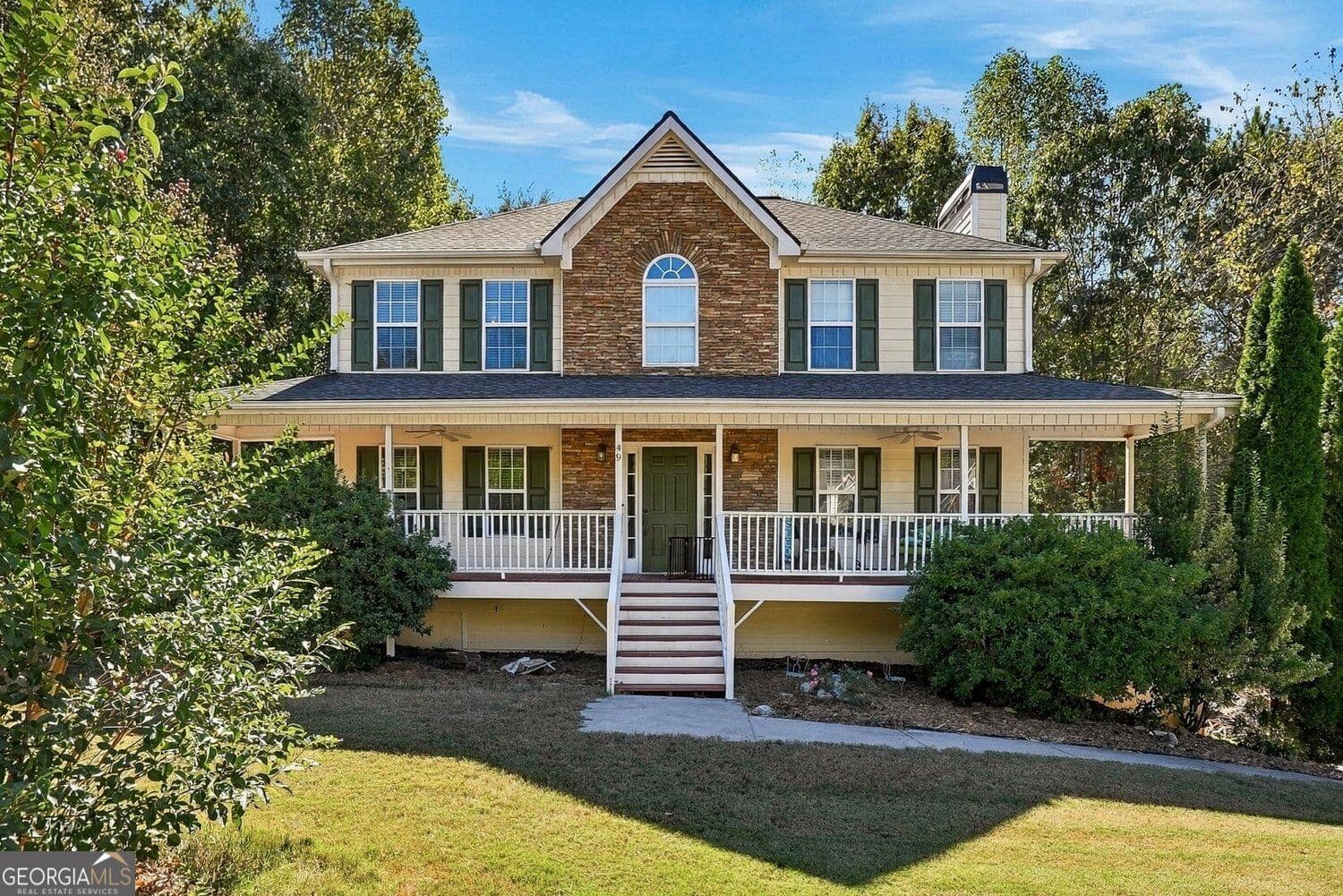 3 bedroom, 2.5 bathroom, 1,816 sq ft single family residence for sale at 49 Ashwood Court, Rockmart, GA 30153 — photo 2