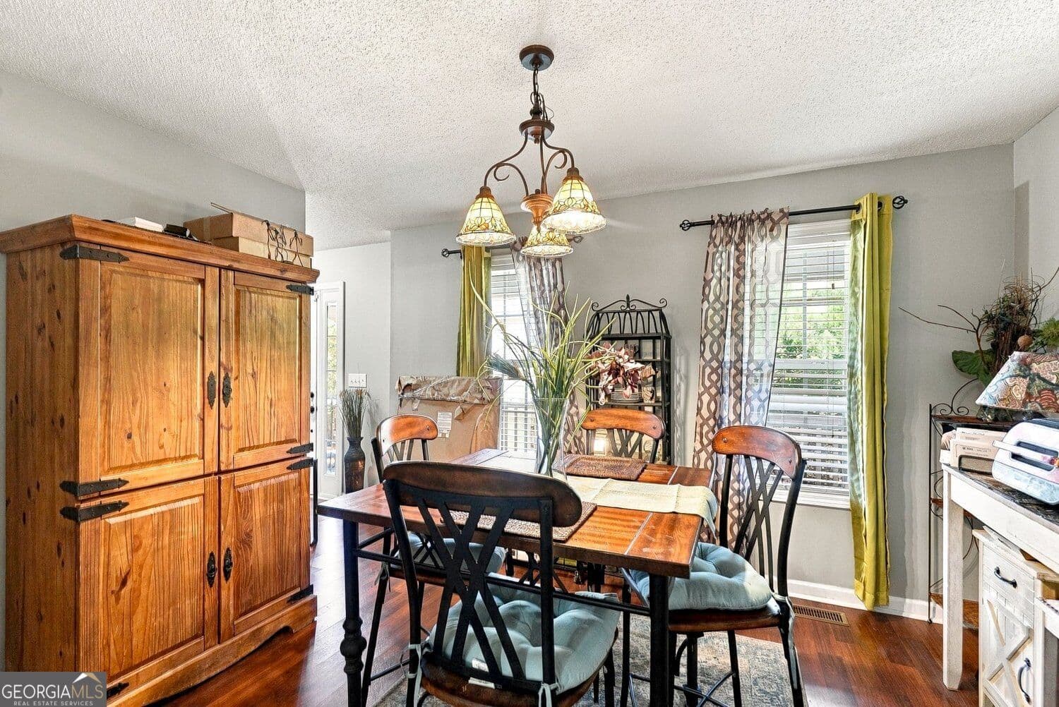 3 bedroom, 2.5 bathroom, 1,816 sq ft single family residence for sale at 49 Ashwood Court, Rockmart, GA 30153 — photo 7