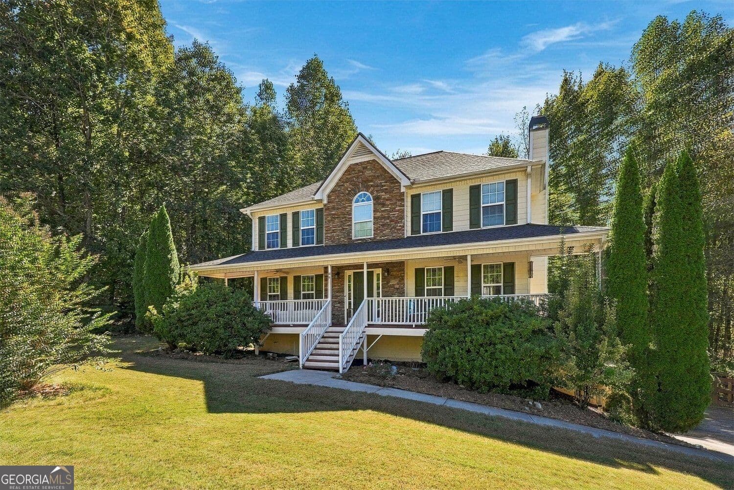3 bedroom, 2.5 bathroom, 1,816 sq ft single family residence for sale at 49 Ashwood Court, Rockmart, GA 30153 — photo 3