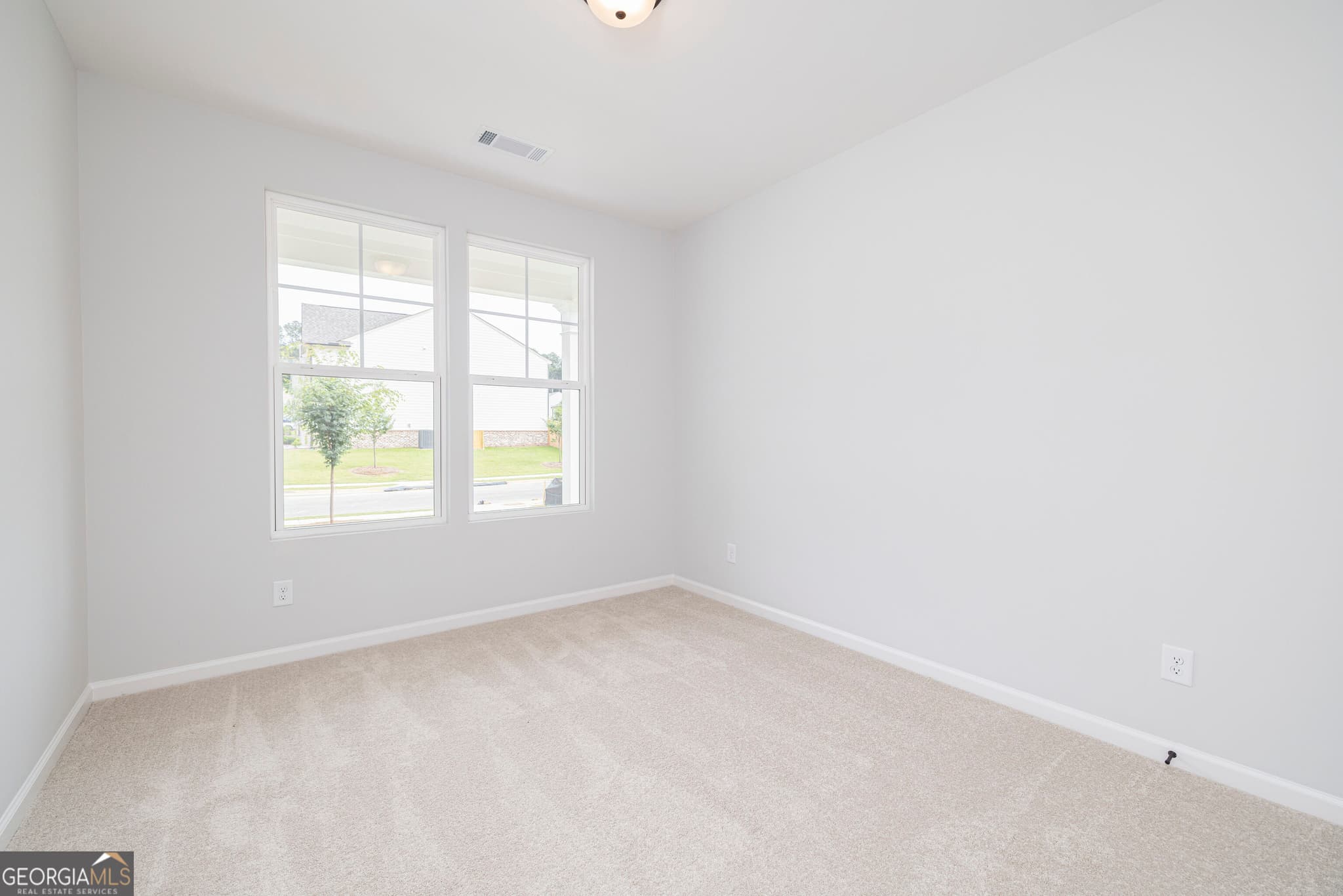 4 bedroom, 3 bathroom, 2,455 sq ft single family residence for sale at 1650 Jordon Brook Drive, Lawrenceville, GA 30043 — photo 8