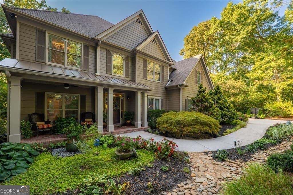 6 bedroom, 5.5 bathroom, 4,538 sq ft single family residence for sale at 155 Willow Oak Lane, Dawsonville, GA 30534