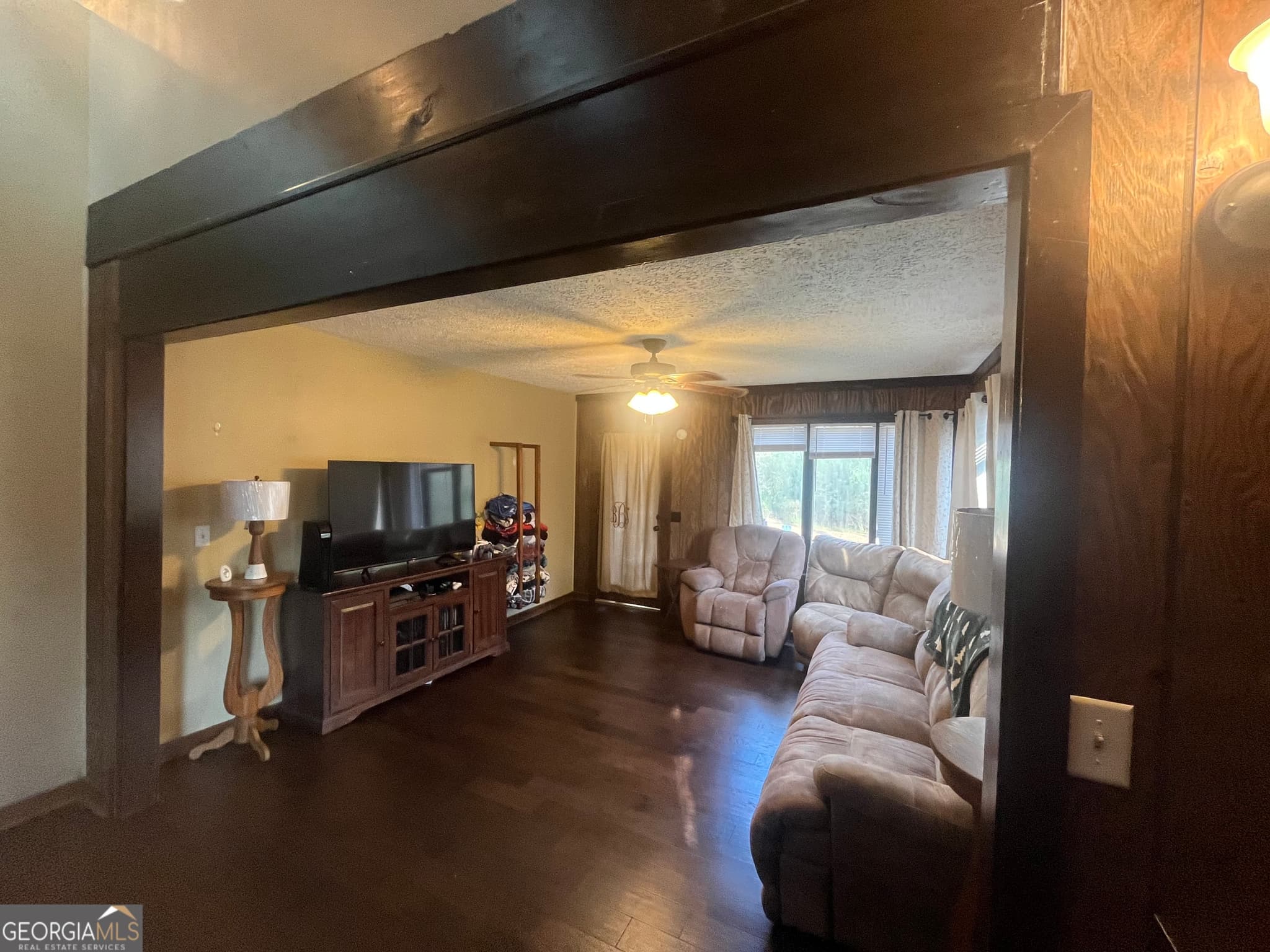 3 bedroom, 2 bathroom, 1,610 sq ft single family residence for sale at 114 Miles Road, Cochran, GA 31014 — photo 7