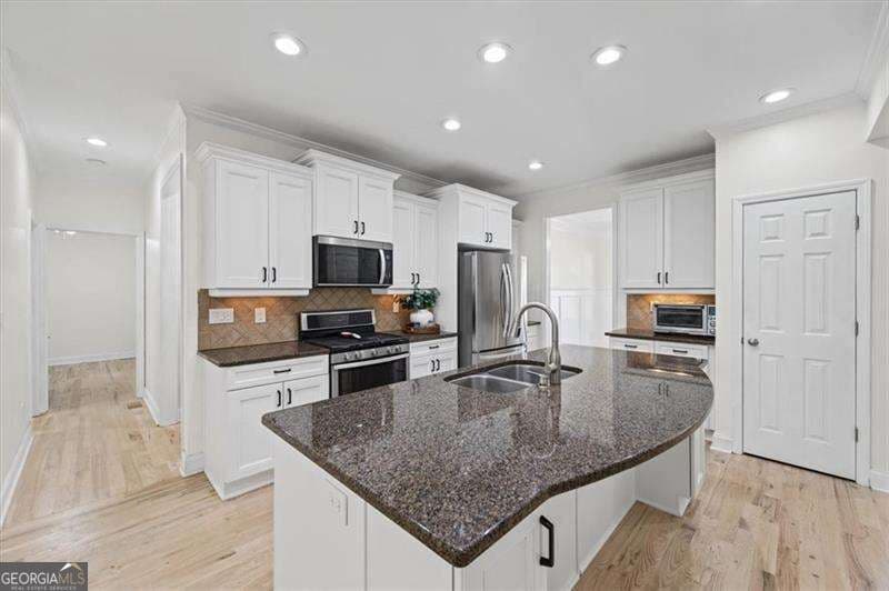 5 bedroom, 4 bathroom, 3,717 sq ft single family residence for sale at 48 Willow Shade Walk, Dallas, GA 30132 — photo 9