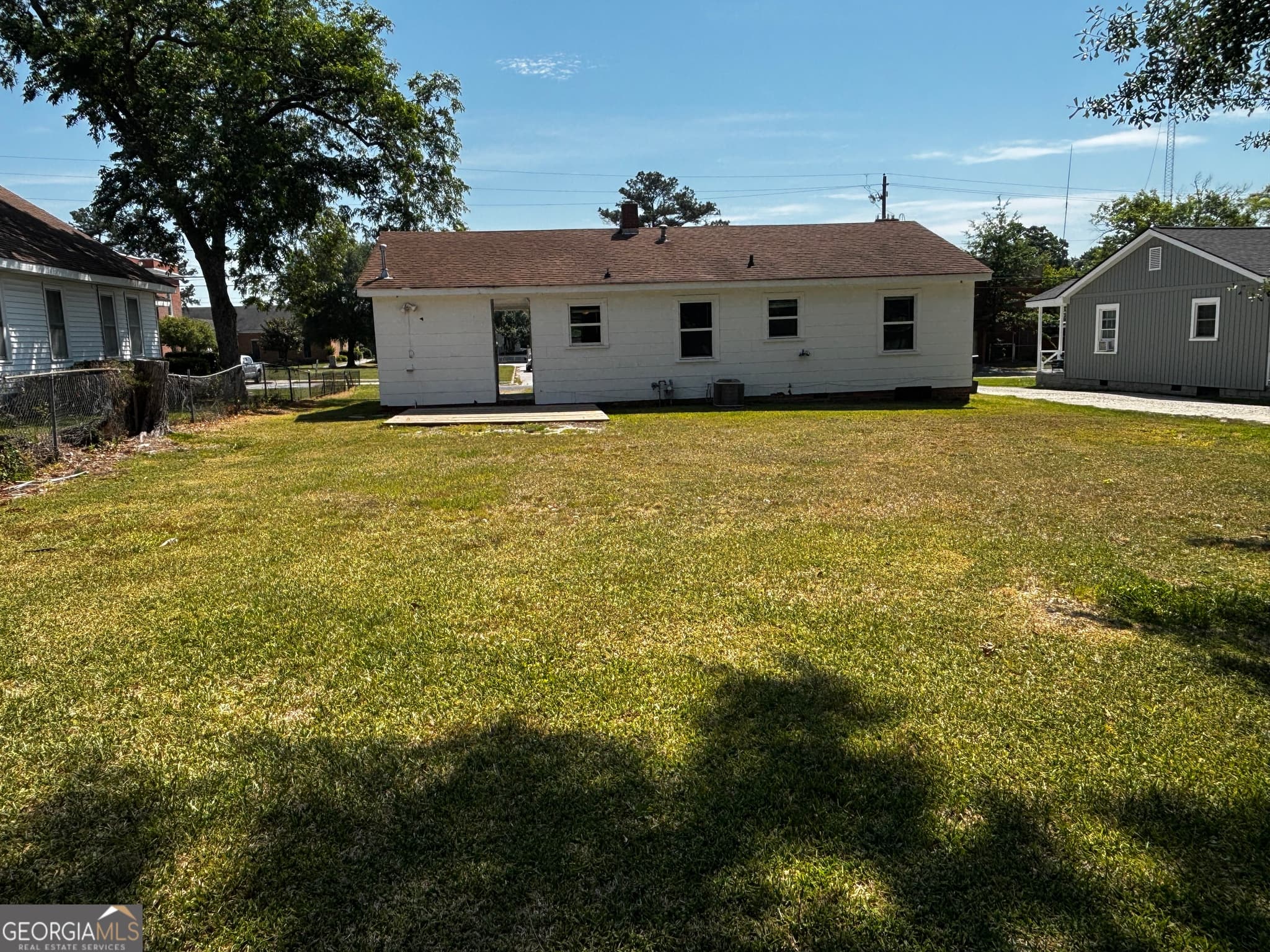 2 bedroom, 1 bathroom, 945 sq ft single family residence for sale at 311 Church Street, Thomson, GA 30824 — photo 6