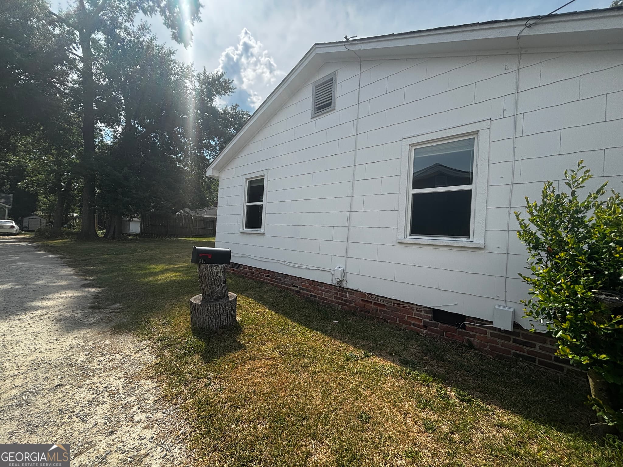 2 bedroom, 1 bathroom, 945 sq ft single family residence for sale at 311 Church Street, Thomson, GA 30824 — photo 5