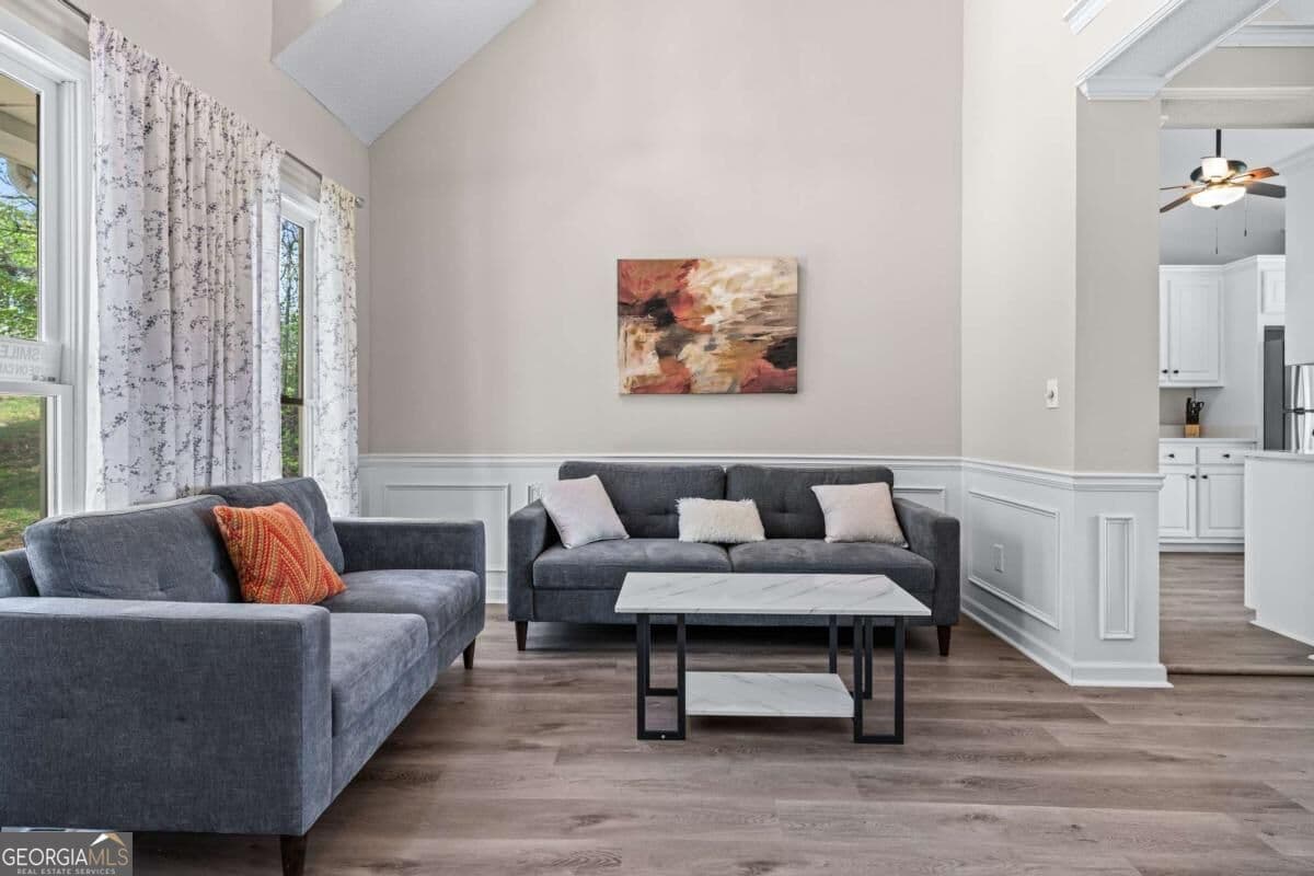 4 bedroom, 3 bathroom, 3,600 sq ft single family residence for sale at 2504 Pemmican Run, Gainesville, GA 30504 — photo 6