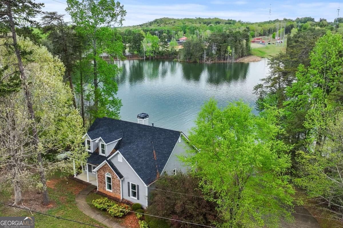 4 bedroom, 3 bathroom, 3,600 sq ft single family residence for sale at 2504 Pemmican Run, Gainesville, GA 30504