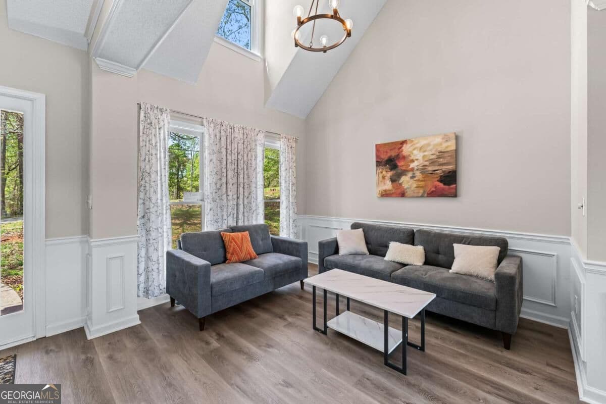 4 bedroom, 3 bathroom, 3,600 sq ft single family residence for sale at 2504 Pemmican Run, Gainesville, GA 30504 — photo 5