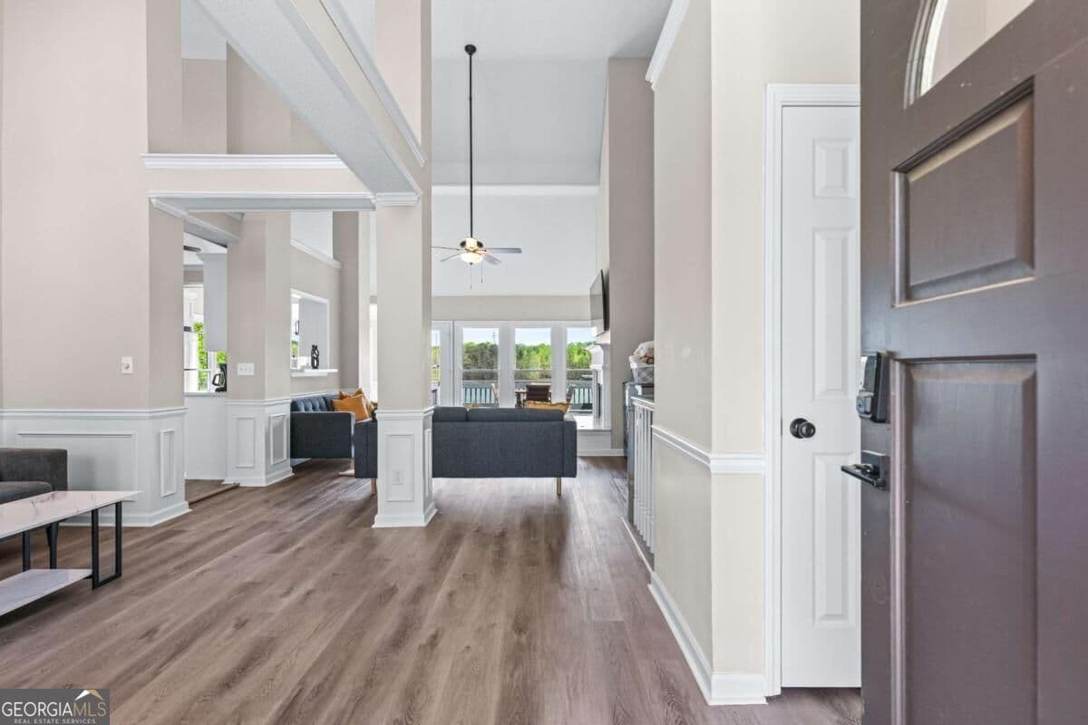 4 bedroom, 3 bathroom, 3,600 sq ft single family residence for sale at 2504 Pemmican Run, Gainesville, GA 30504 — photo 4