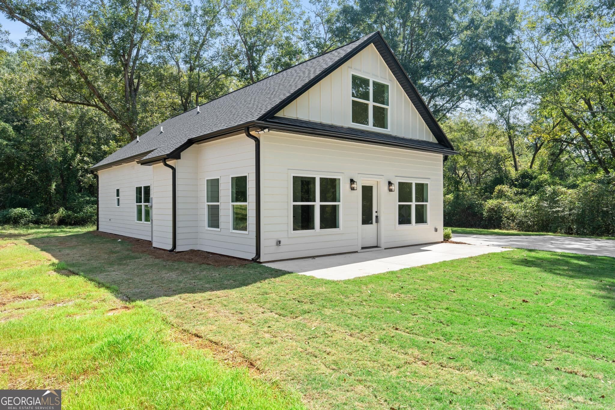 3 bedroom, 3 bathroom, 1,725 sq ft single family residence for sale at 106 Little Street, Williamson, GA 30292 — photo 5