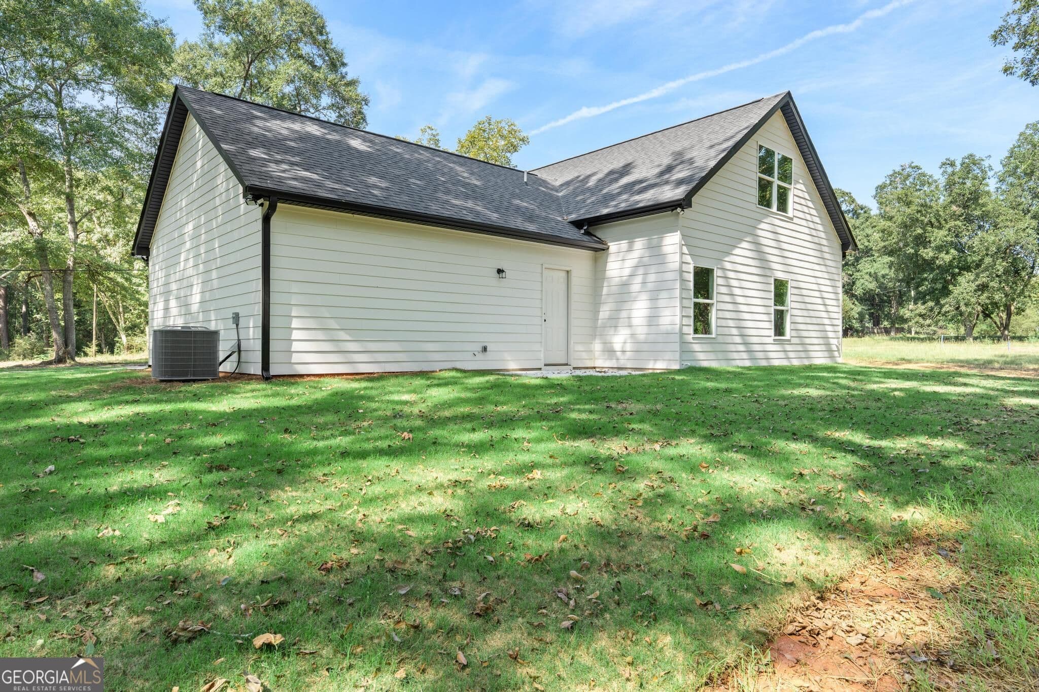 3 bedroom, 3 bathroom, 1,725 sq ft single family residence for sale at 106 Little Street, Williamson, GA 30292 — photo 8