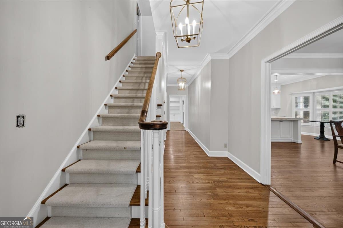 3 bedroom, 2.5 bathroom, 2,770 sq ft single family residence for sale at 4962 Wellington Drive, Macon, GA 31210 — photo 2