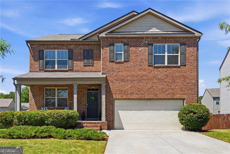 5 bedroom, 3 bathroom, 2,885 sq ft single family residence sold at 3869 Makeover Court, Atlanta, GA 30349