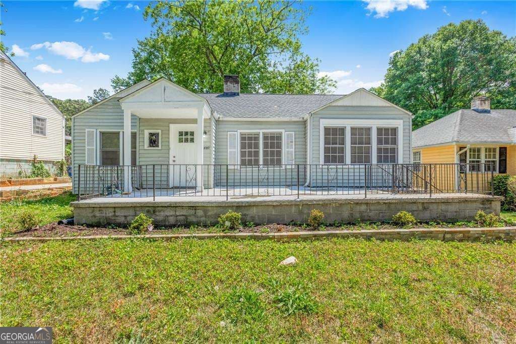 3 bedroom, 2 bathroom, 1,328 sq ft single family residence for rent at 1774 Campbellton Road, Atlanta, GA 30311 for $1,399 a month — photo 1 of 24