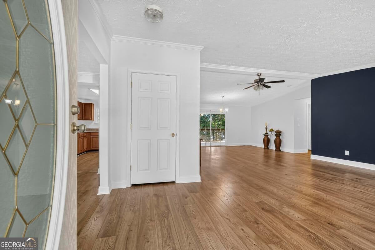 5 bedroom, 3 bathroom, 3,952 sq ft single family residence for sale at 304B Cold Branch Road, Eatonton, GA 31024 — photo 6