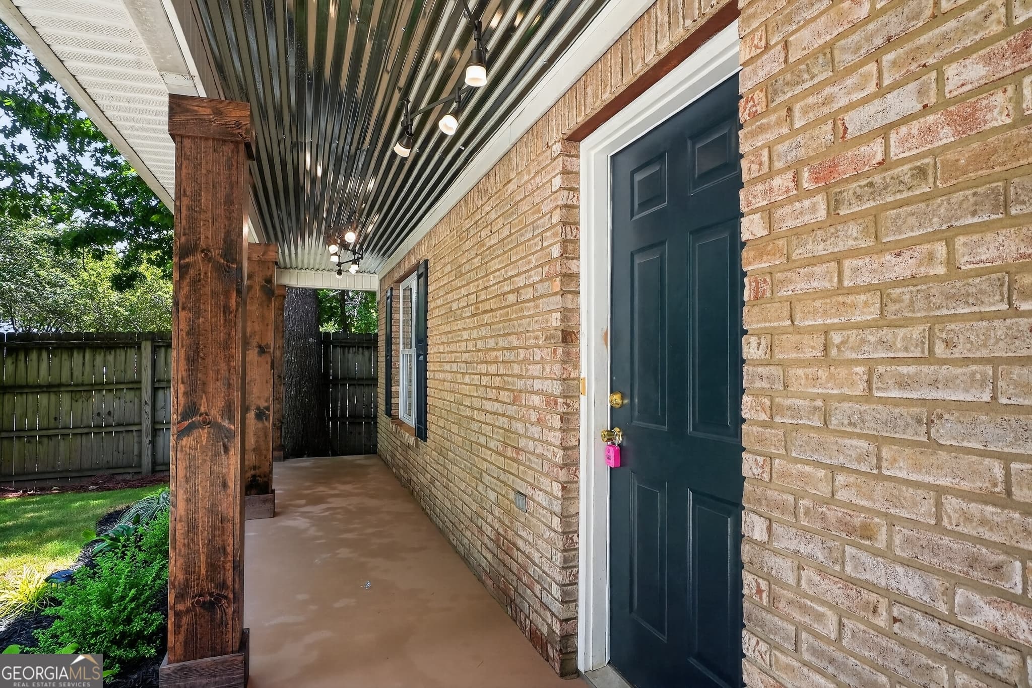 3 bedroom, 2.5 bathroom, 1,423 sq ft single family residence for sale at 3380 Salem Cove Way, Conyers, GA 30013 — photo 10