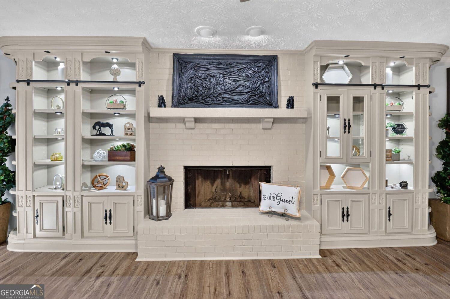 5 bedroom, 2.5 bathroom, 2,491 sq ft single family residence for sale at 135 Pamela Court, Fayetteville, GA 30214 — photo 8