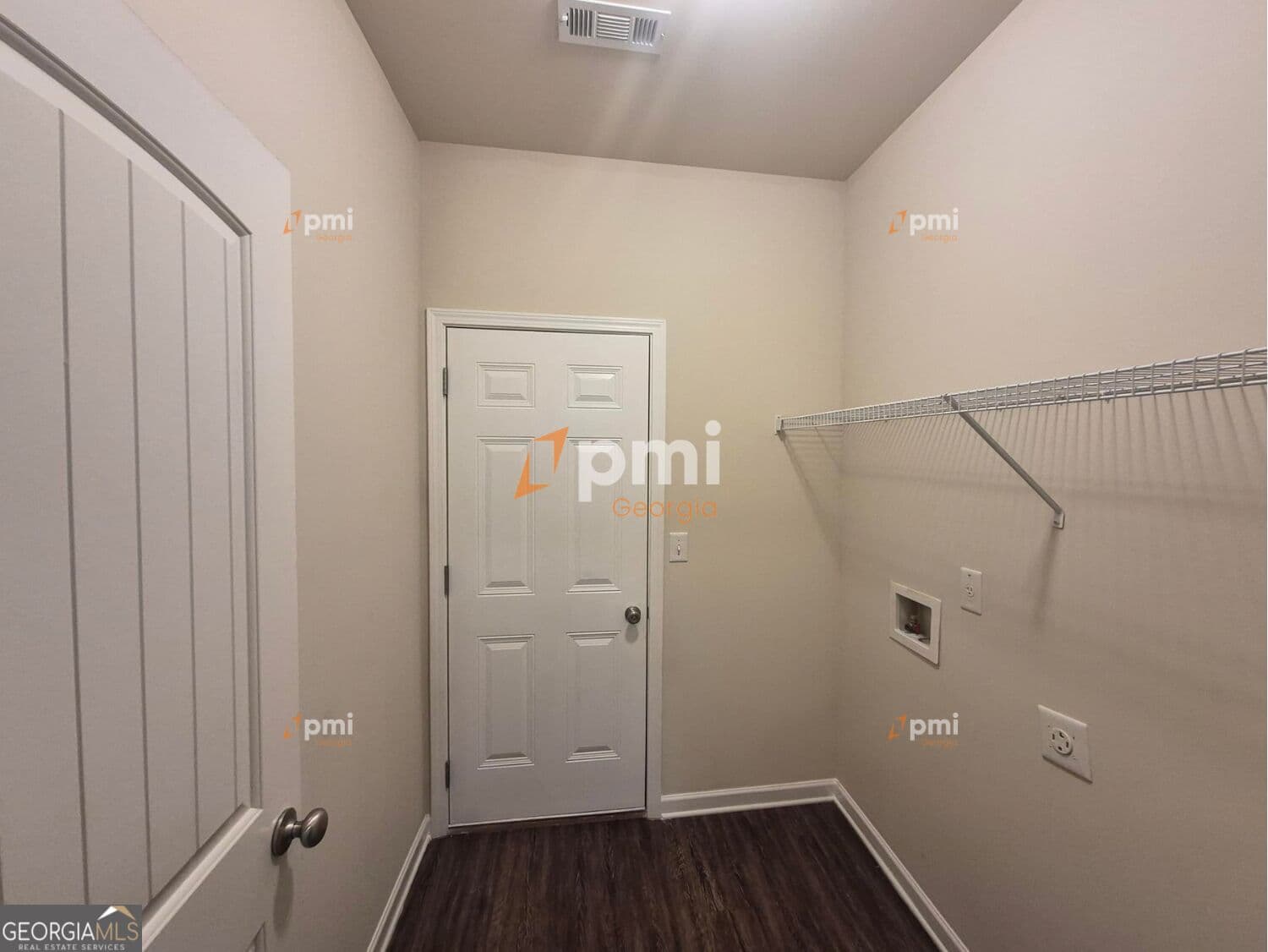4 bedroom, 2.5 bathroom, 1,887 sq ft single family residence for rent at 1236 Faye Court, Mcdonough, GA 30253 for $1,950 a month — photo 6