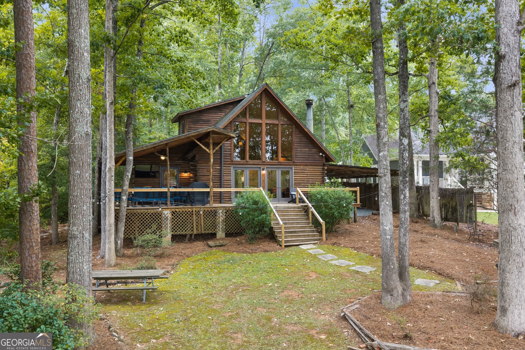 3 bedroom, 2 bathroom, 1,290 sq ft cabin,single family residence for sale at 354 Possum Point Drive, Eatonton, GA 31024 — photo 3