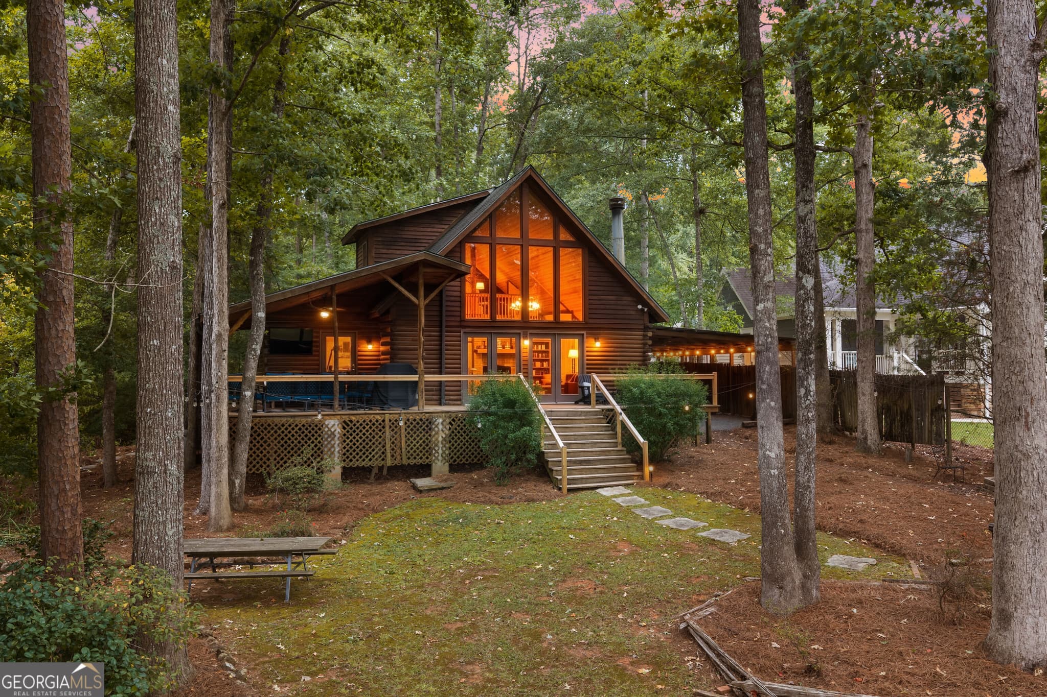 3 bedroom, 2 bathroom, 1,290 sq ft cabin,single family residence for sale at 354 Possum Point Drive, Eatonton, GA 31024 — photo 1 of 44
