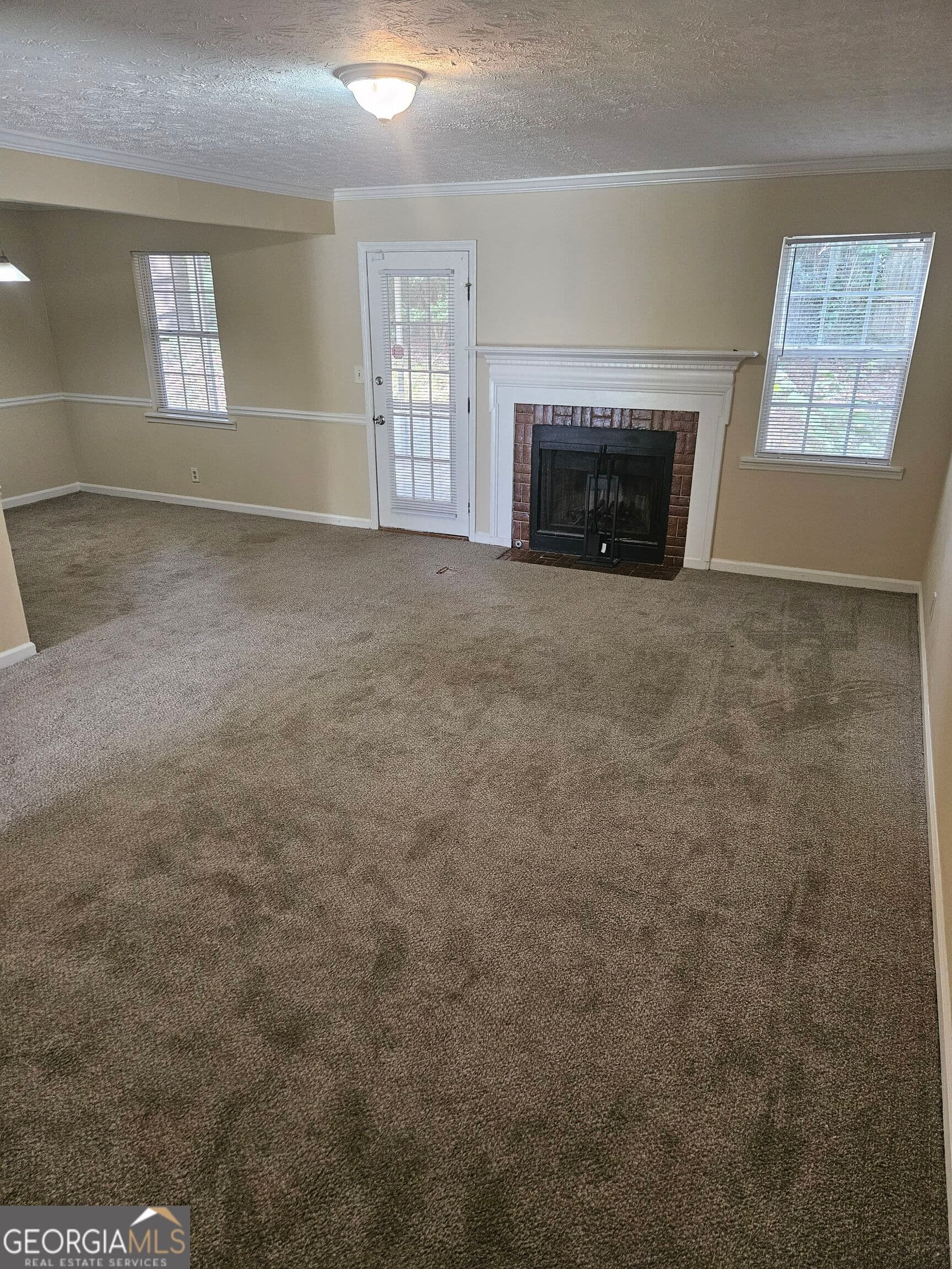 3 bedroom, 2.5 bathroom, 1,484 sq ft single family residence for rent at 2096 Hilda Burns Place, Lithonia, GA 30058 for $1,650 a month — photo 2