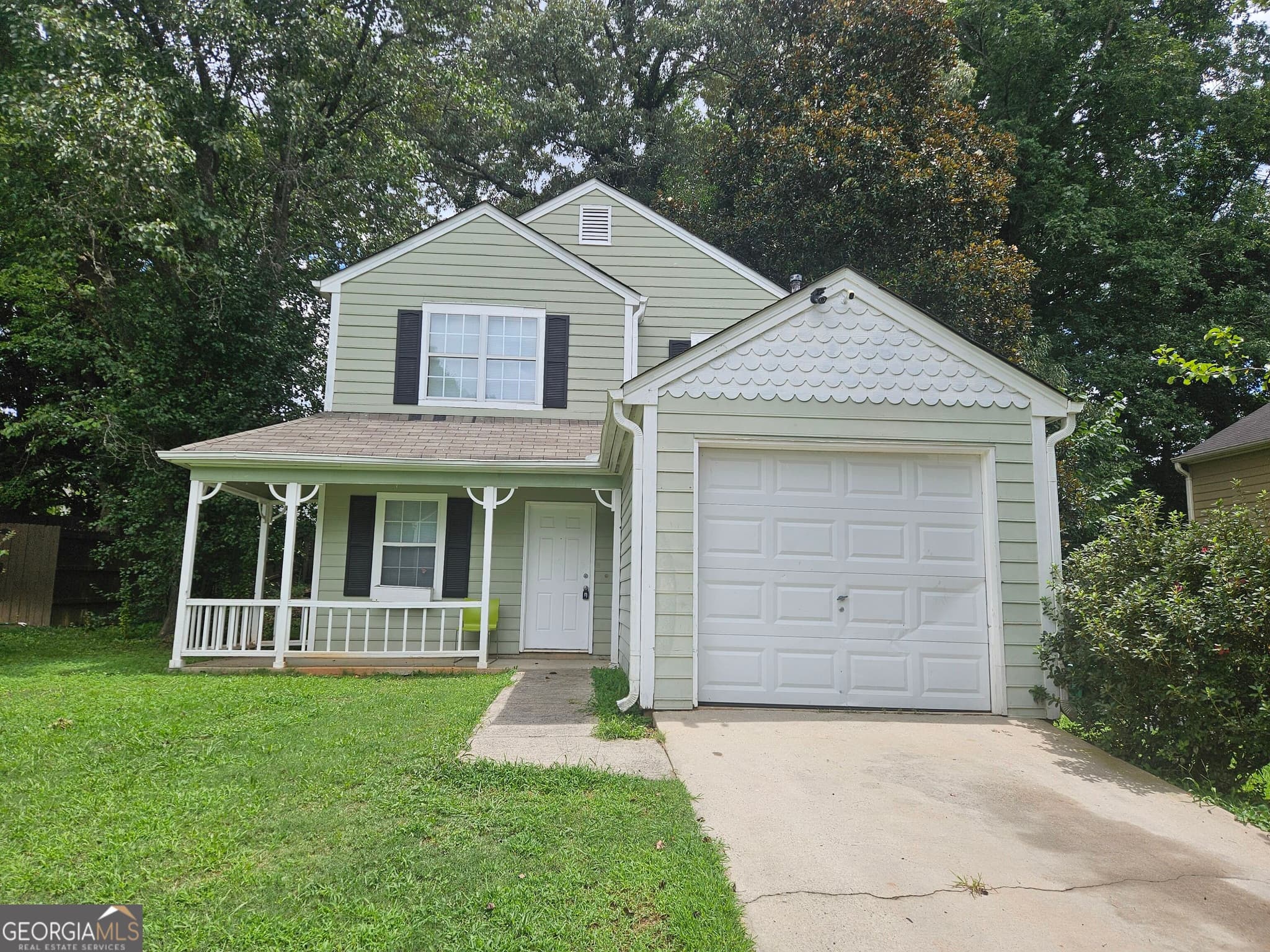 3 bedroom, 2.5 bathroom, 1,484 sq ft single family residence for rent at 2096 Hilda Burns Place, Lithonia, GA 30058 for $1,650 a month — photo 1 of 13