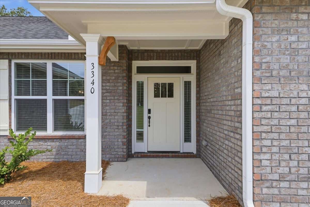 5 bedroom, 3.5 bathroom, 3,235 sq ft single family residence for sale at 3340 Trevi Trail, Douglasville, GA 30135 — photo 4