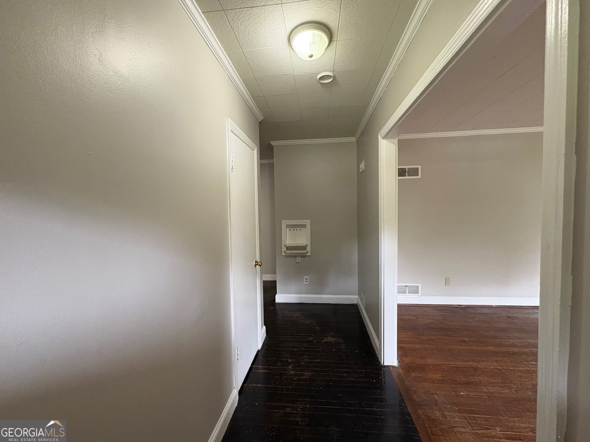 3 bedroom, 2 bathroom, 1,970 sq ft single family residence for rent at 7 Lindberg Street, Statesboro, GA 30458 for $1,600 a month — photo 2