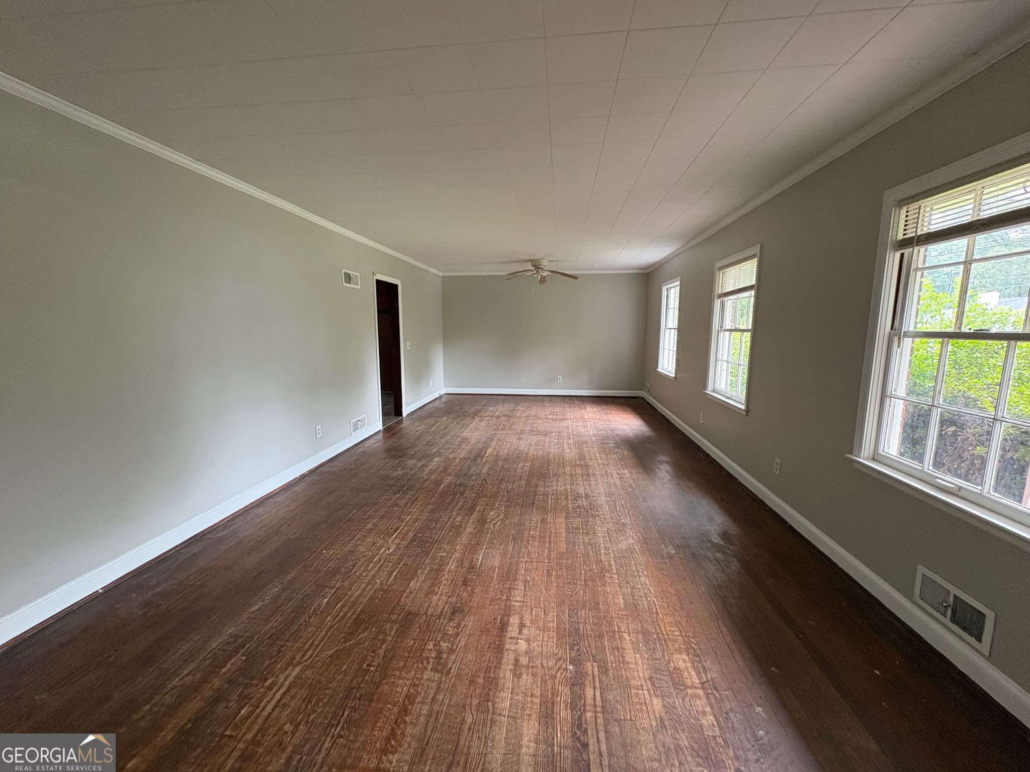 3 bedroom, 2 bathroom, 1,970 sq ft single family residence for rent at 7 Lindberg Street, Statesboro, GA 30458 for $1,600 a month — photo 3