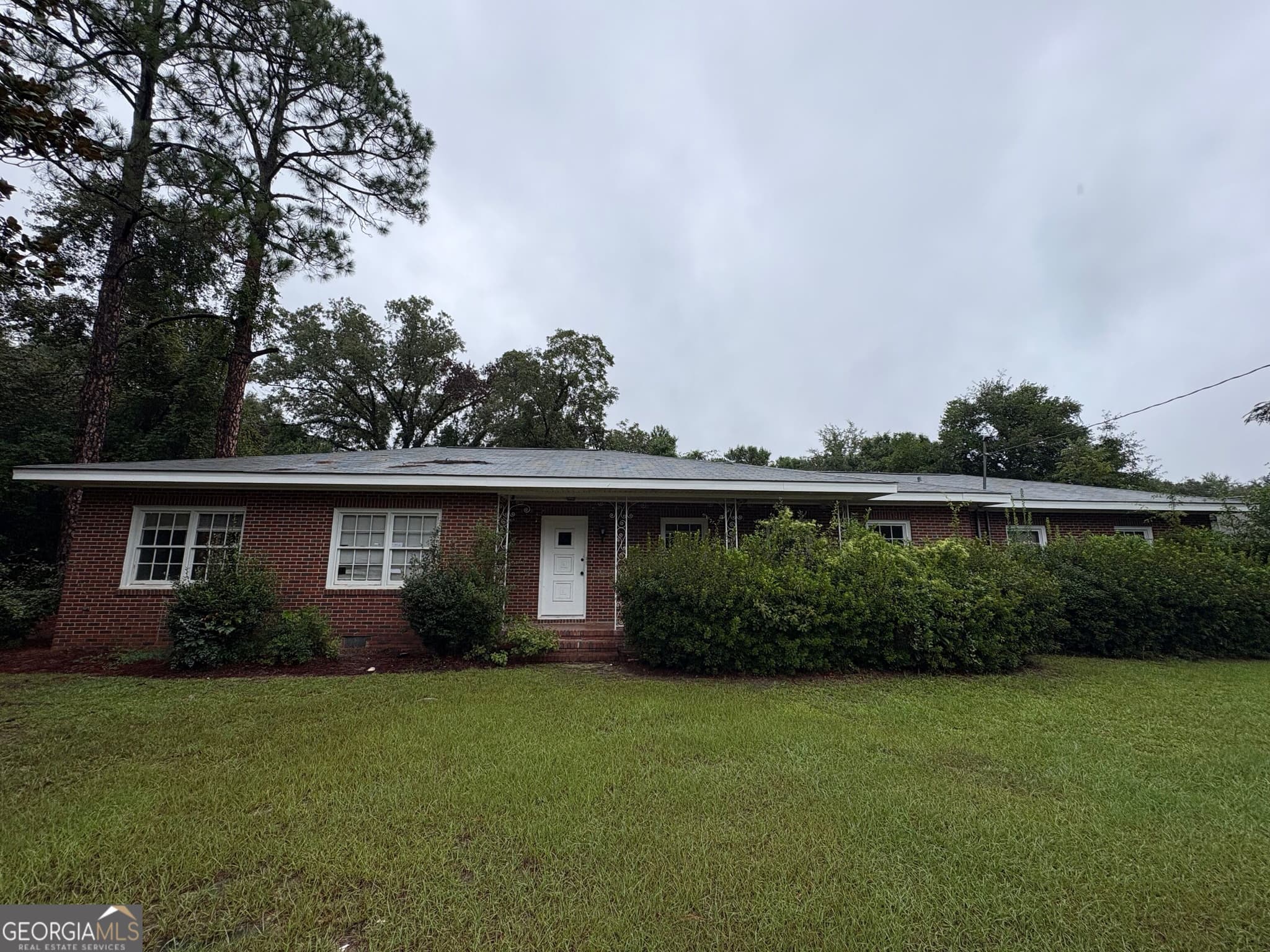 3 bedroom, 2 bathroom, 1,970 sq ft single family residence for rent at 7 Lindberg Street, Statesboro, GA 30458 for $1,600 a month