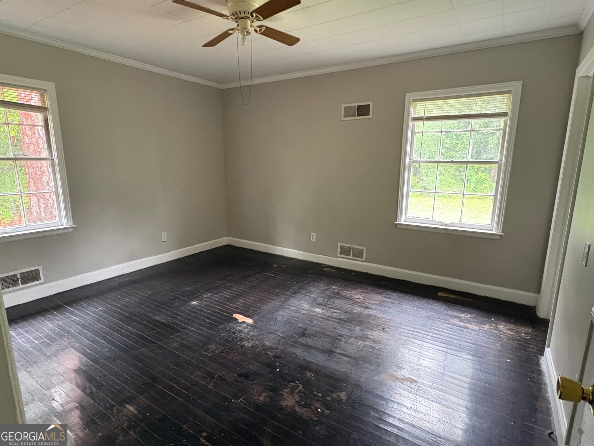 3 bedroom, 2 bathroom, 1,970 sq ft single family residence for rent at 7 Lindberg Street, Statesboro, GA 30458 for $1,600 a month — photo 8