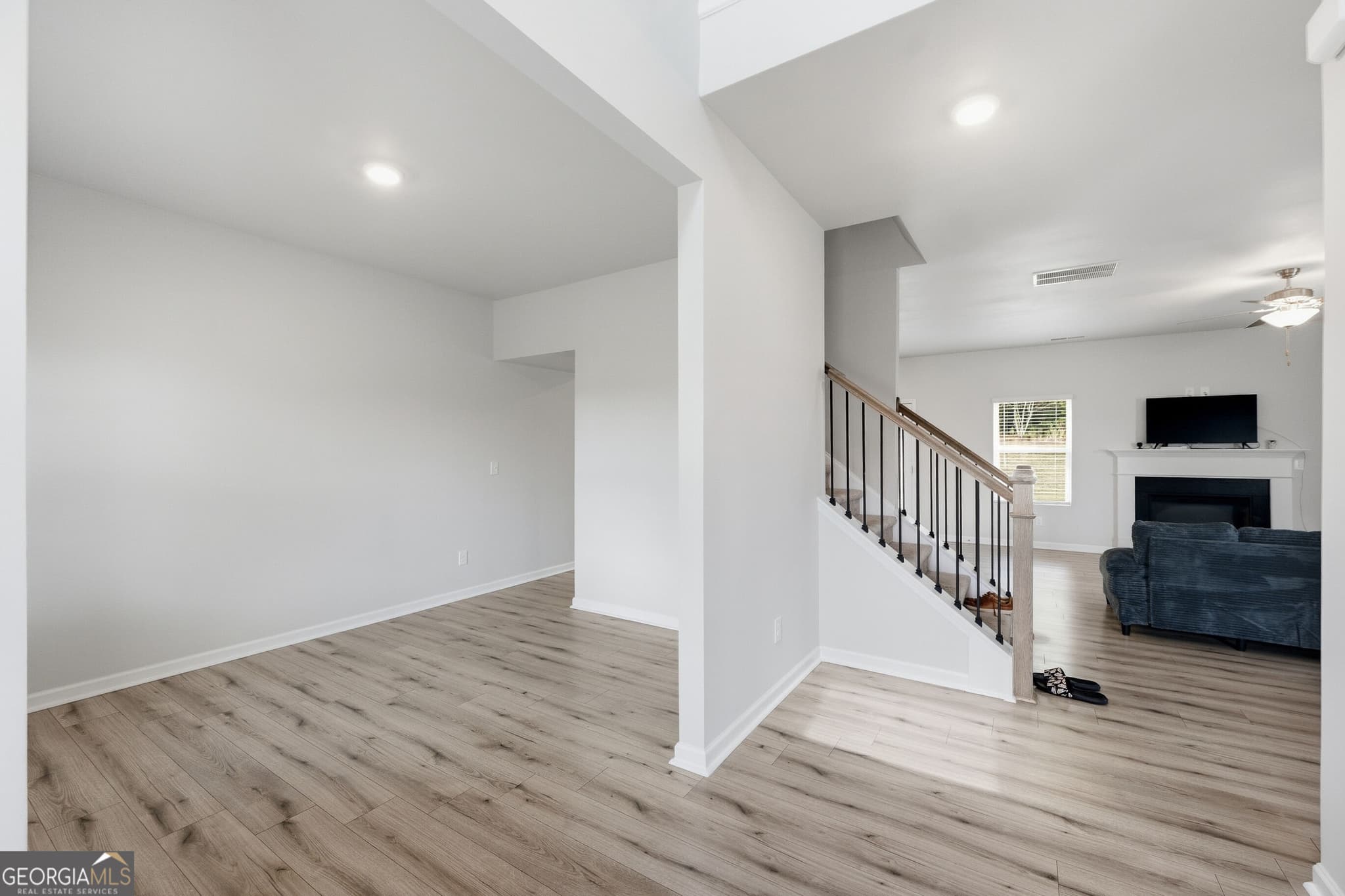 5 bedroom, 3 bathroom, 2,816 sq ft single family residence for sale at 136 Petunia Court, Mcdonough, GA 30252 — photo 9