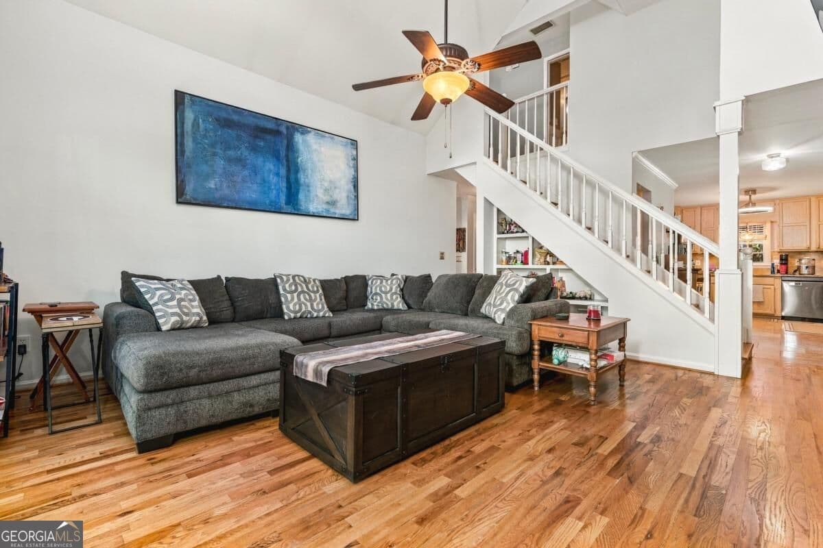 3 bedroom, 2.5 bathroom, 2,015 sq ft single family residence for sale at 5056 Rodrick Trail, Marietta, GA 30066 — photo 5