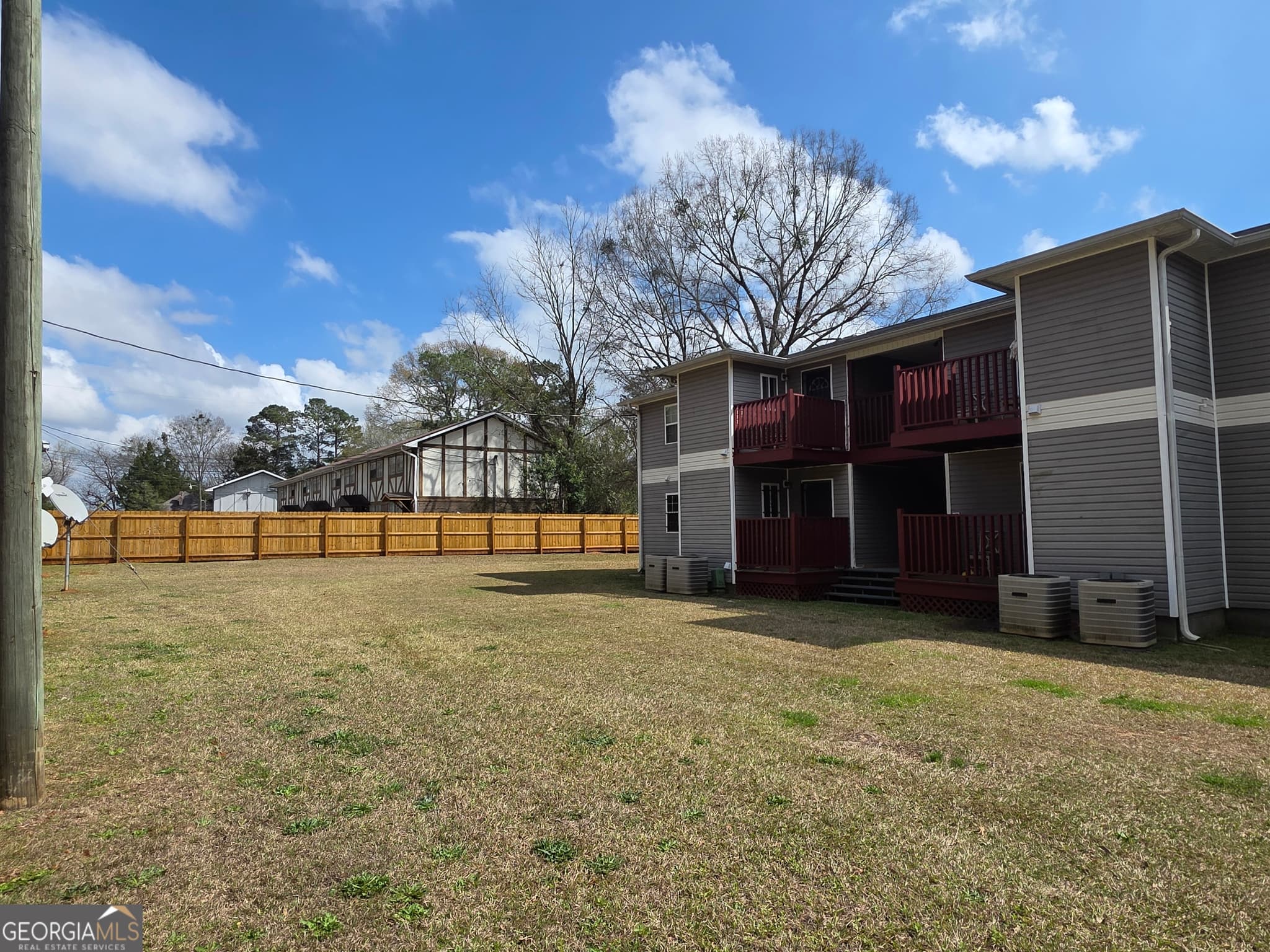 multi family for sale at 101 Brooks, Fort Valley, GA 31030 — photo 2