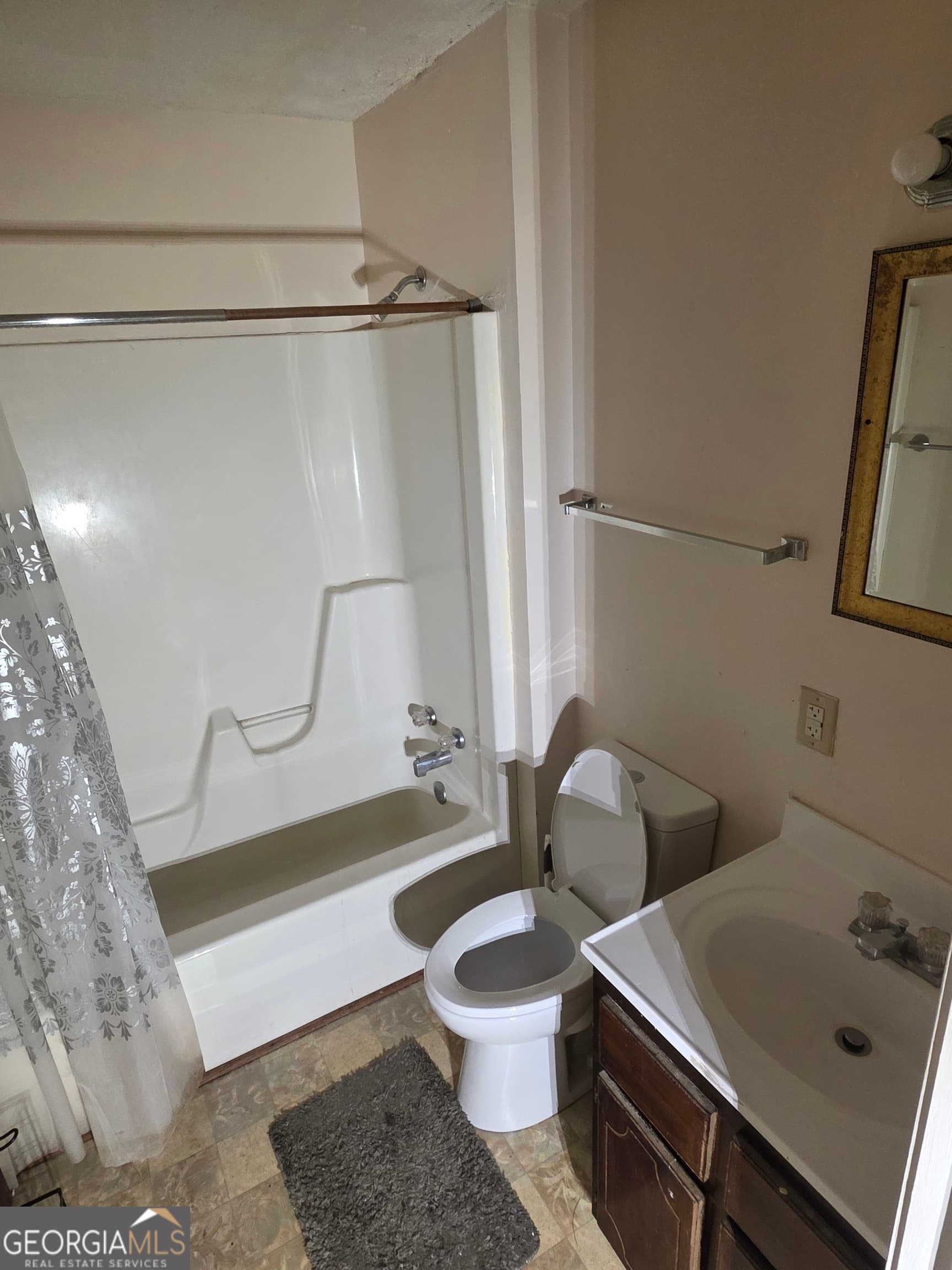 multi family for sale at 101 Brooks, Fort Valley, GA 31030 — photo 9