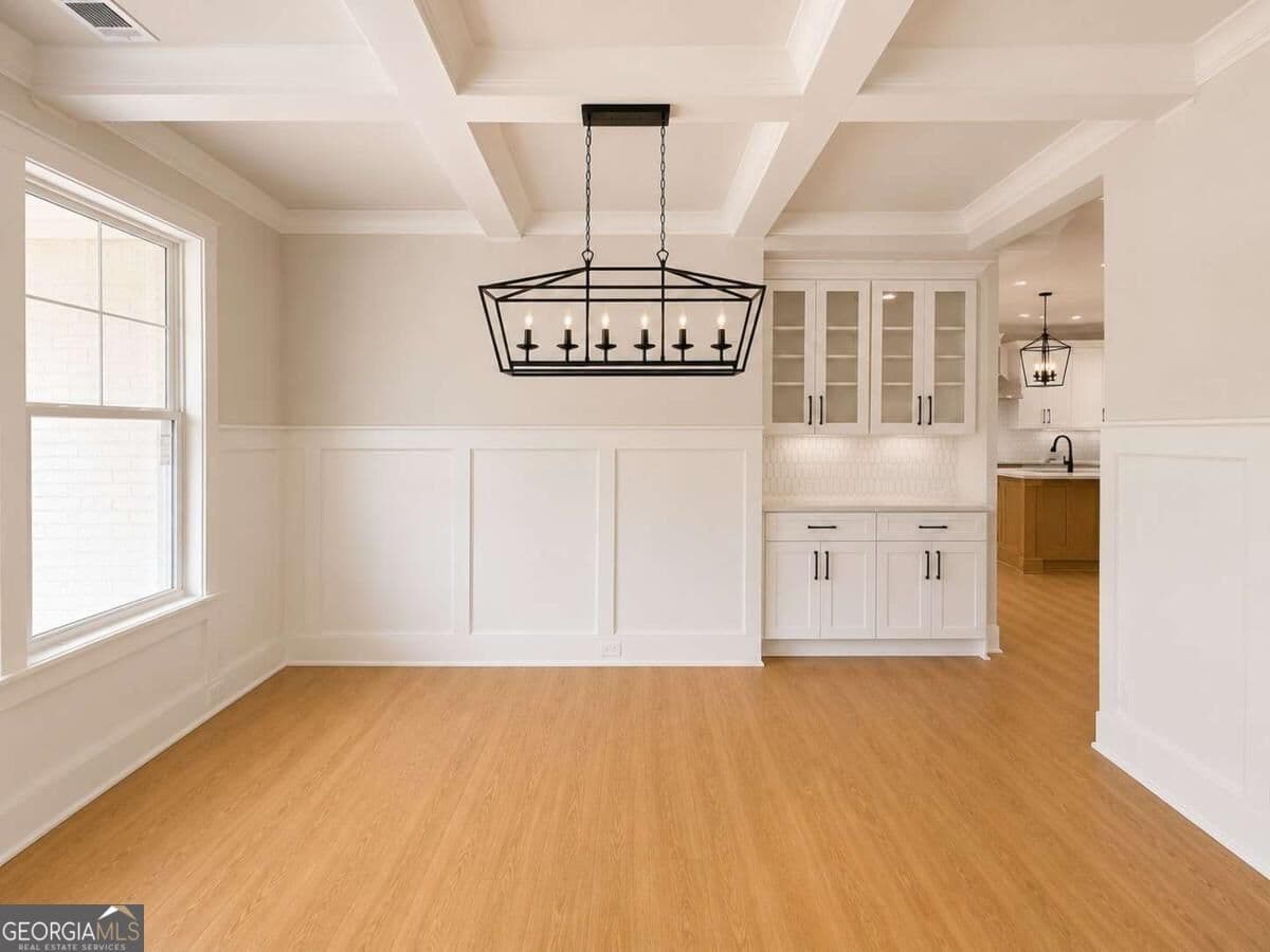 5 bedroom, 4 bathroom, 3,479 sq ft single family residence for sale at 6186 CADDY Court, Jefferson, GA 30549 — photo 4