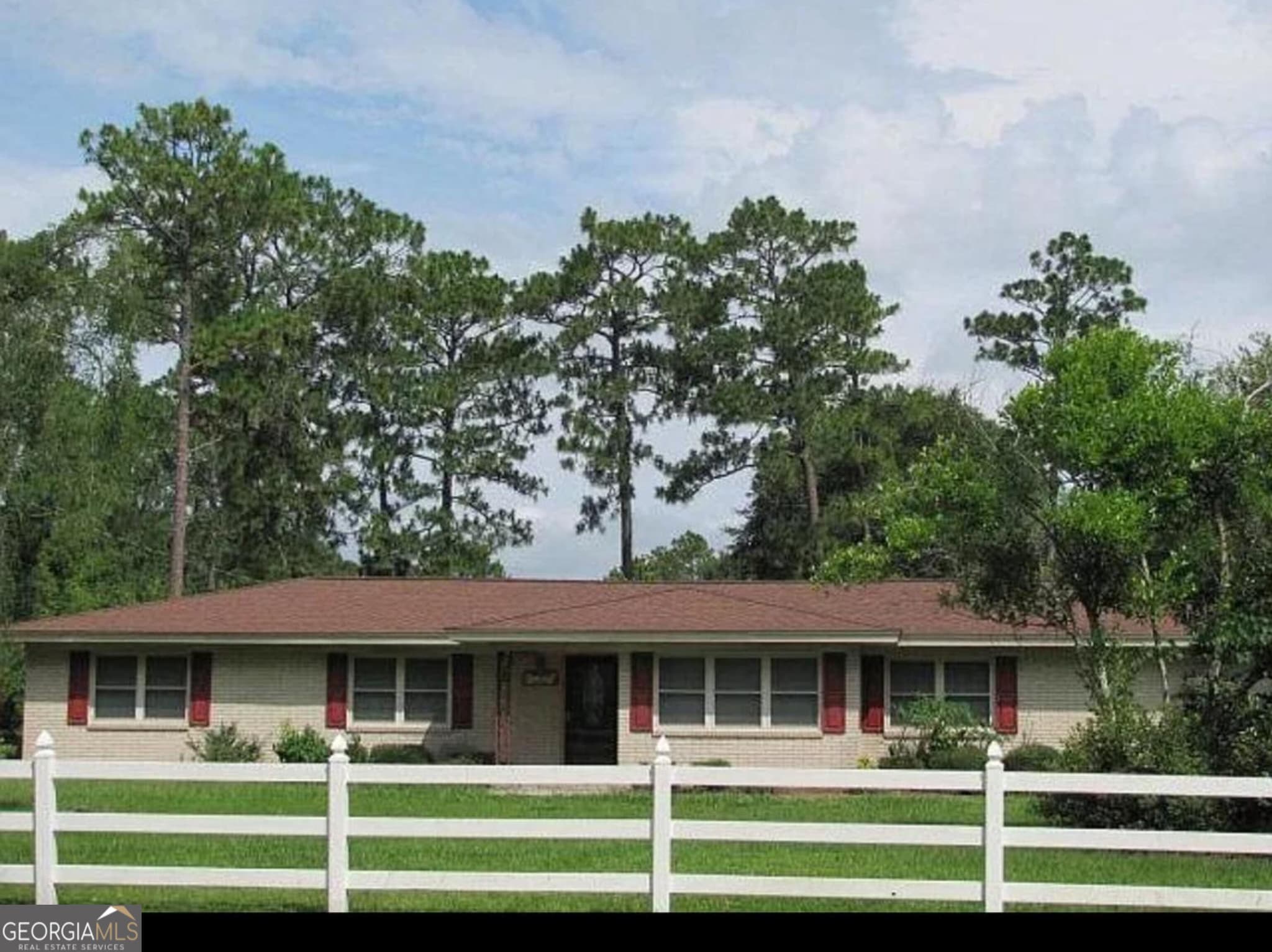 134 1st Road, Hazlehurst, GA 31539 — most recent listing photo