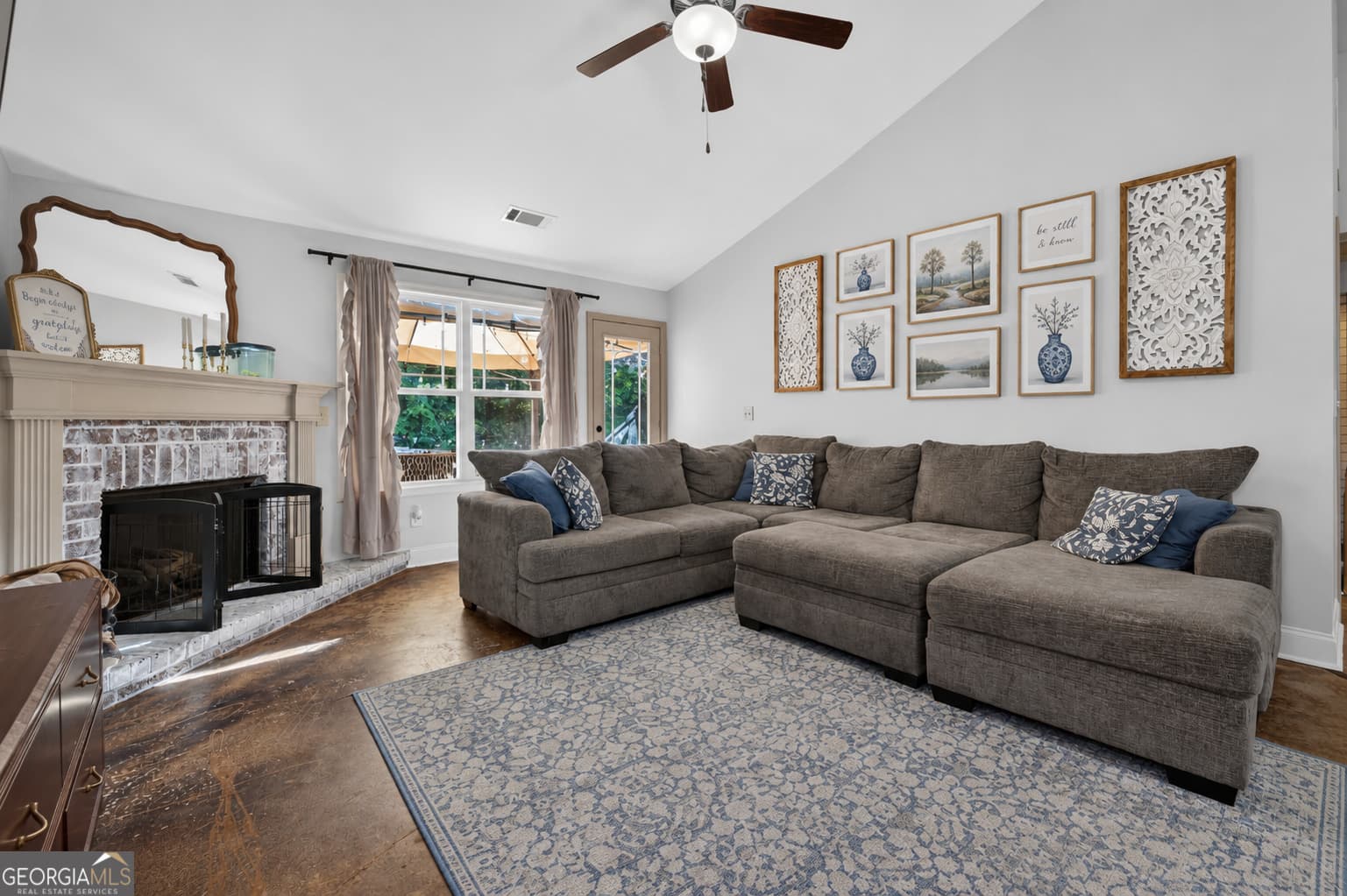 3 bedroom, 2 bathroom, 1,504 sq ft single family residence for sale at 142 Sugar Creek Drive, Cornelia, GA 30531 — photo 4