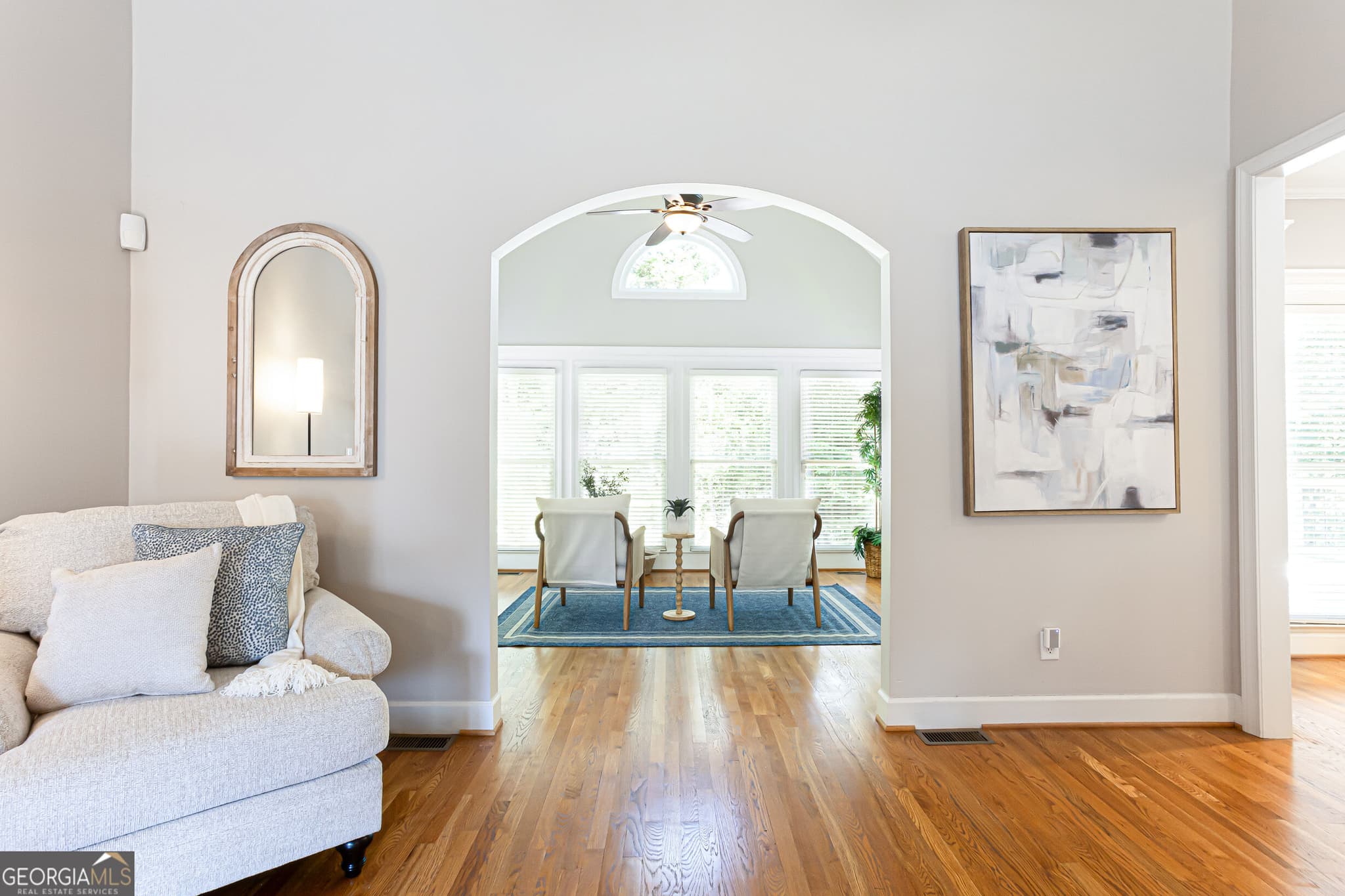 5 bedroom, 4.5 bathroom, 5,076 sq ft single family residence for sale at 885 Rose Brooke Drive, Lawrenceville, GA 30045 — photo 3