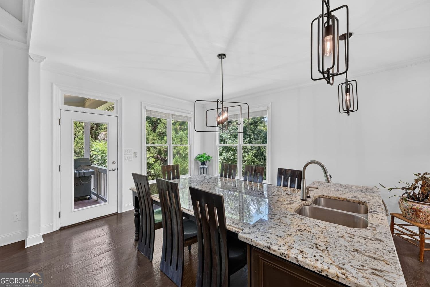6 bedroom, 5.5 bathroom, 5,401 sq ft single family residence for sale at 3130 Caney Estates Place, Cumming, GA 30041 — photo 5
