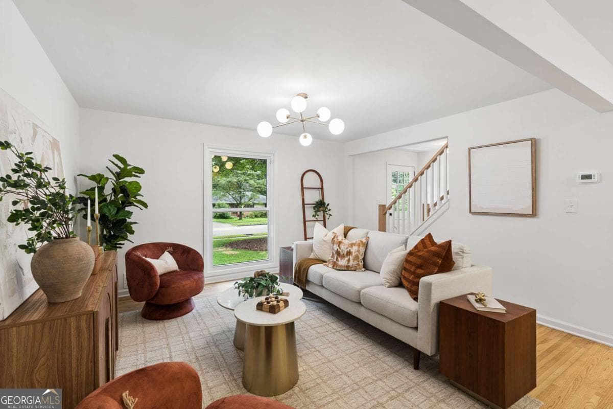 4 bedroom, 3 bathroom, 1,900 sq ft single family residence for sale at 1303 Faraday Place, Decatur, GA 30033 — photo 10