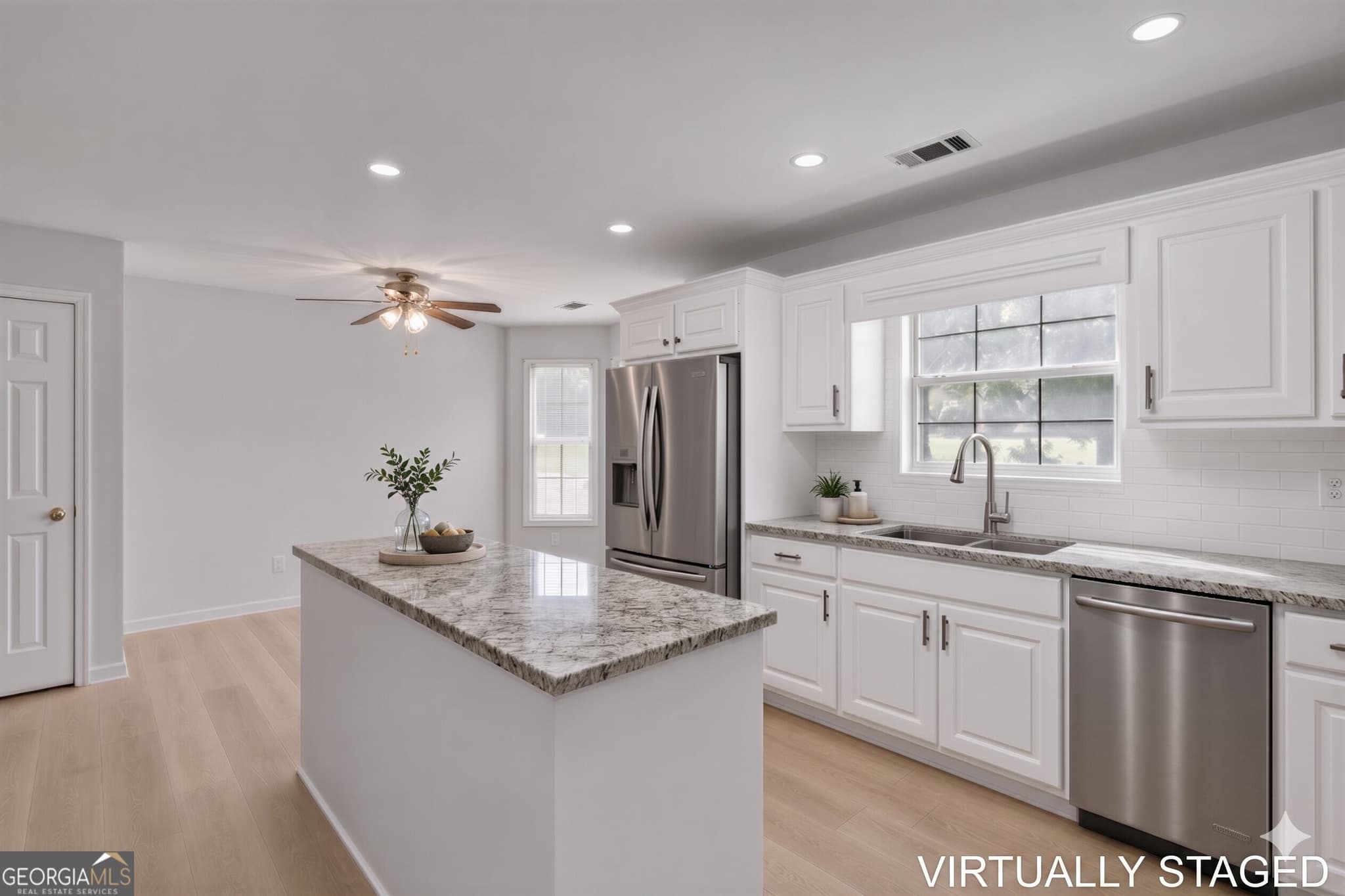 4 bedroom, 2 bathroom, 2,060 sq ft single family residence for sale at 352 Olde Wick Trail, Hoschton, GA 30548 — photo 9