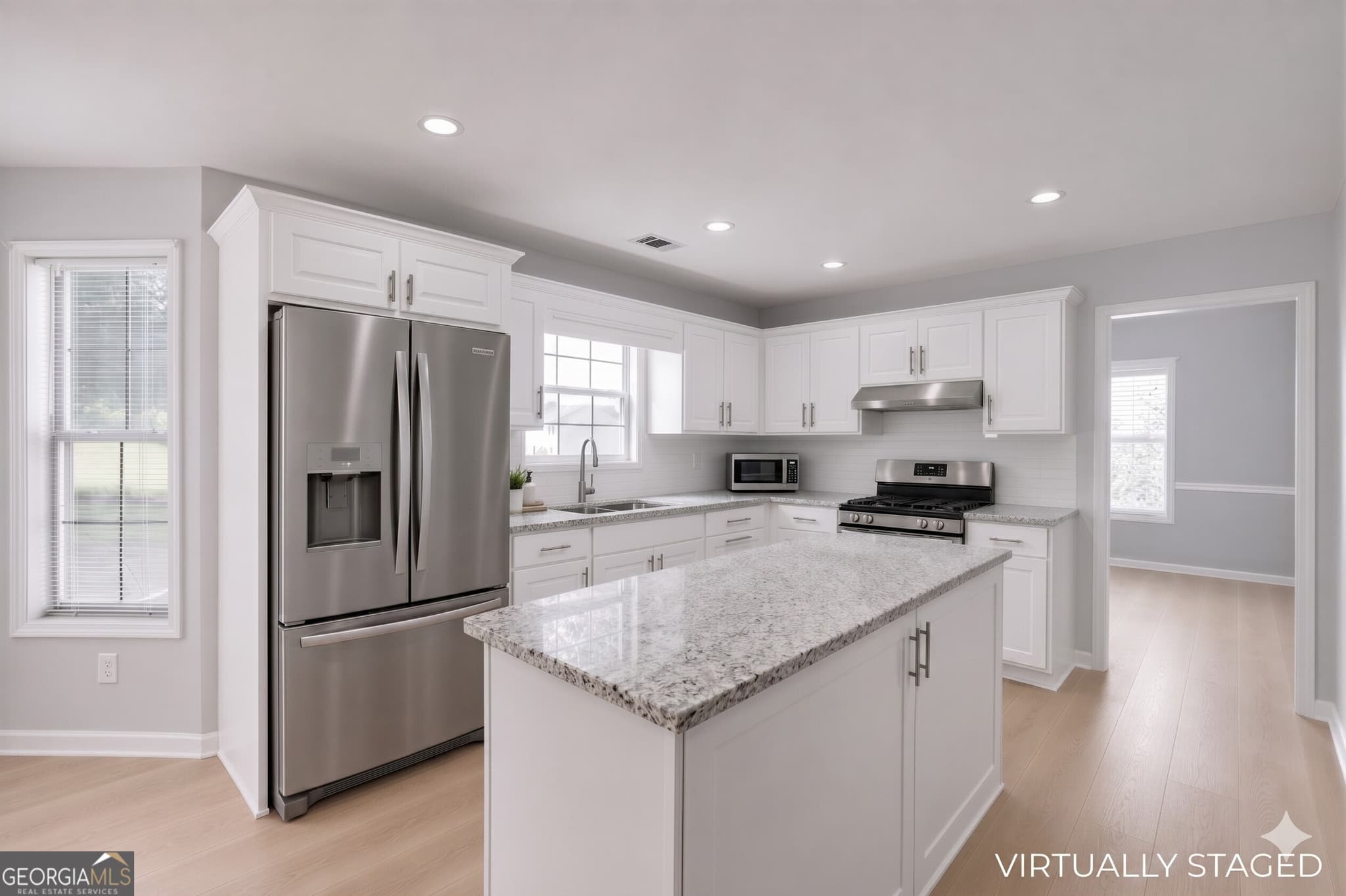 4 bedroom, 2 bathroom, 2,060 sq ft single family residence for sale at 352 Olde Wick Trail, Hoschton, GA 30548 — photo 10