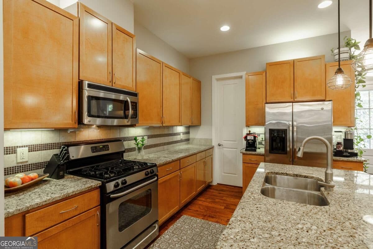 2 bedroom, 2.5 bathroom, 1,770 sq ft condominium for sale at 310 Research Drive 103, Athens, GA 30605 — photo 10