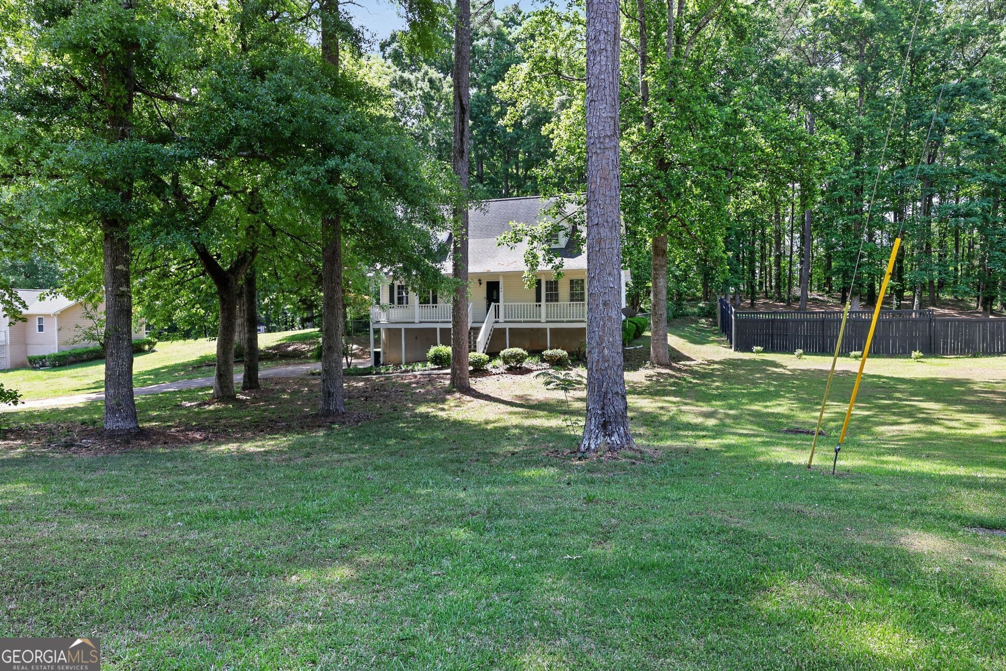3 bedroom, 2 bathroom, 2,772 sq ft single family residence for sale at 146 Camp Creek Drive, Stockbridge, GA 30281 — photo 3