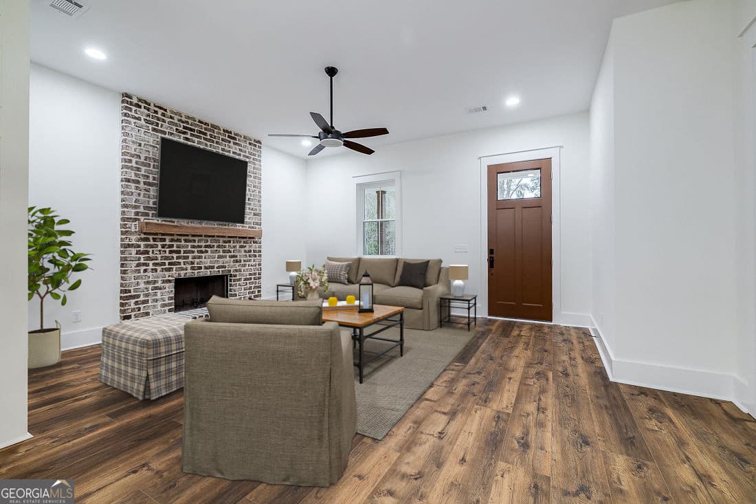 3 bedroom, 2 bathroom, 1,428 sq ft single family residence for sale at 610 N Rogers Street, Pooler, GA 31322 — photo 10