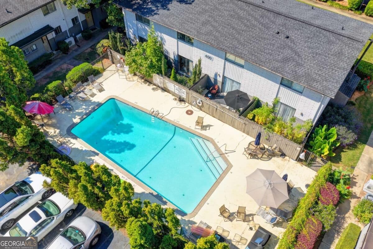 1 bedroom, 1 bathroom, 686 sq ft condominium for sale at 3501 Roswell Road 107, Atlanta, GA 30305 — photo 10