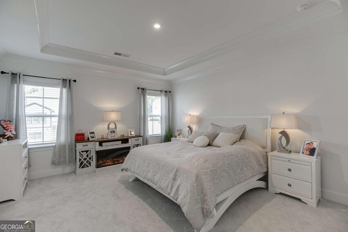 5 bedroom, 4.5 bathroom, 3,485 sq ft single family residence for sale at 2570 Bertrand Way, Cumming, GA 30041 — photo 9